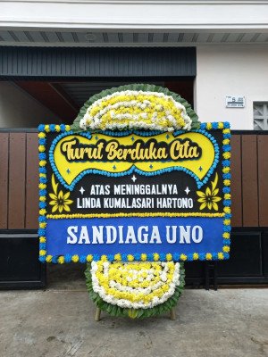 Papan Bunga Duka di Watas Lubuk Durian